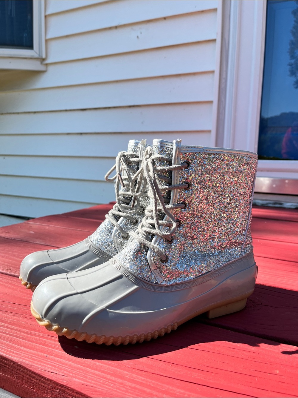 Glitter Lace-Up Winter Duck Boots - Silver